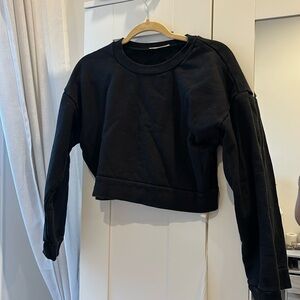REFORMATION CROPPED SWEATSHIRT